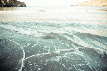 An image of the ocean near the shore