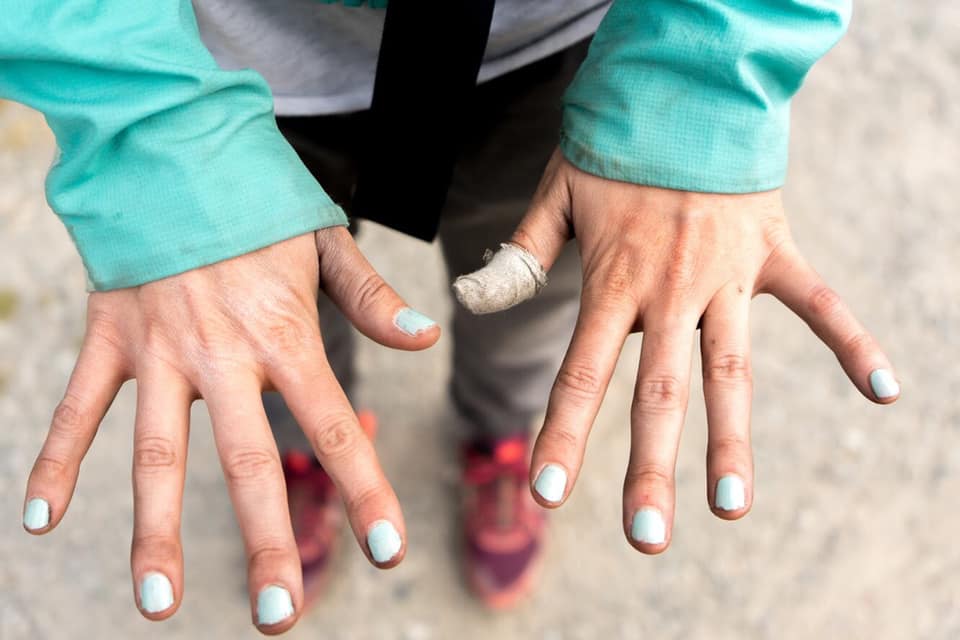 How to Rock Climb With Long Nails 