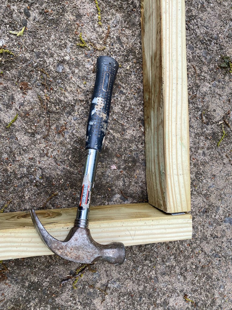 2x4 right angle