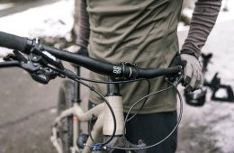 Winter cyclist