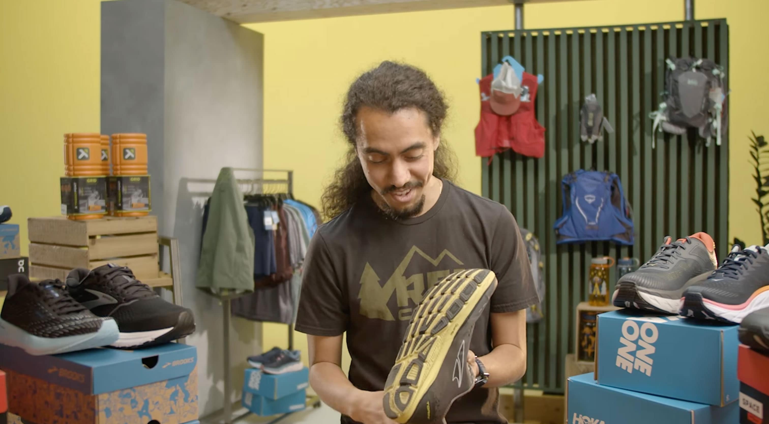 How to Choose Road Running Shoes Path An REI Coop Publication