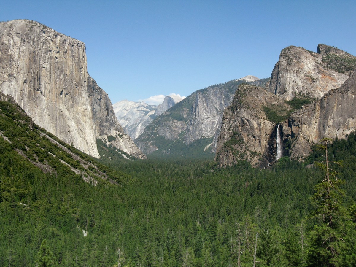 Photo of El Cap in Yosemite National Park