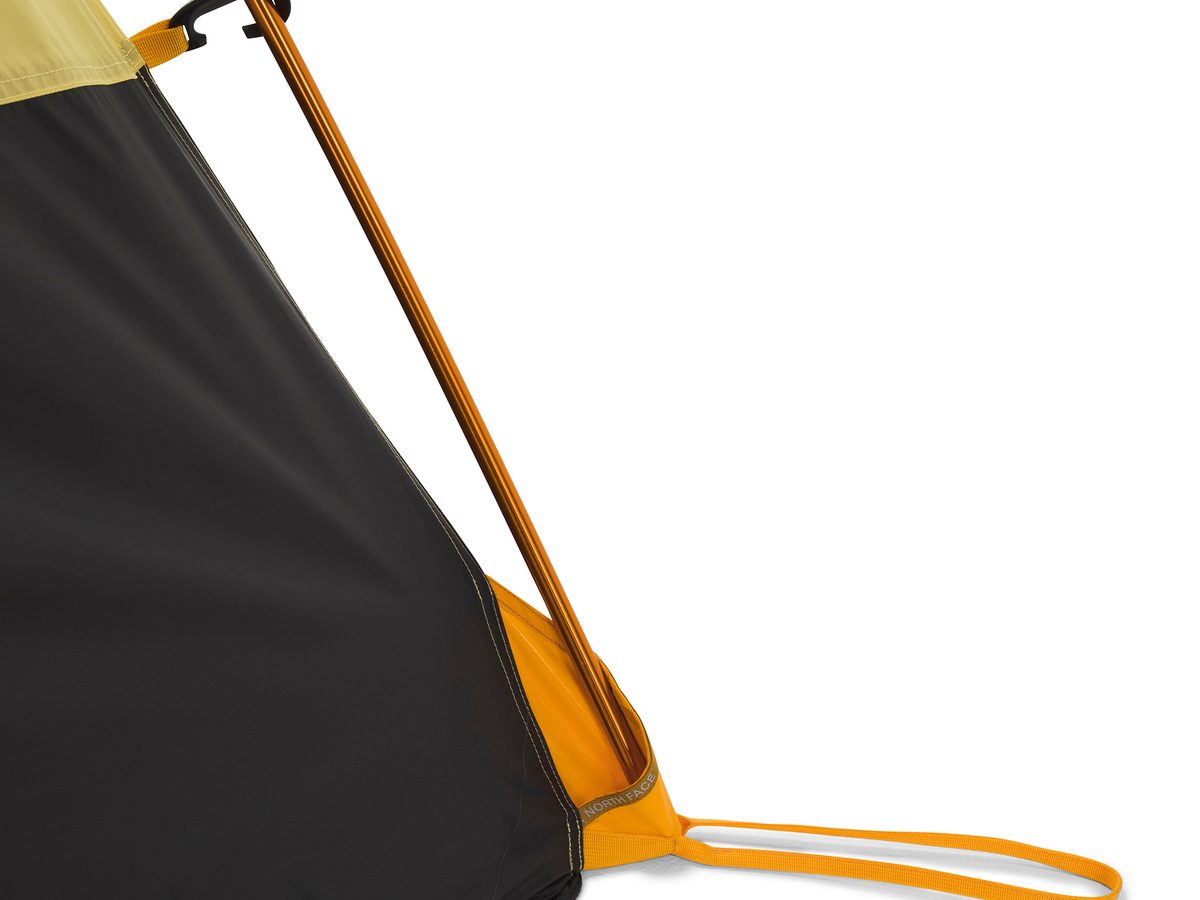 Detail photo of the broad fabric sleeve at the corner of the Universal Wawona 3