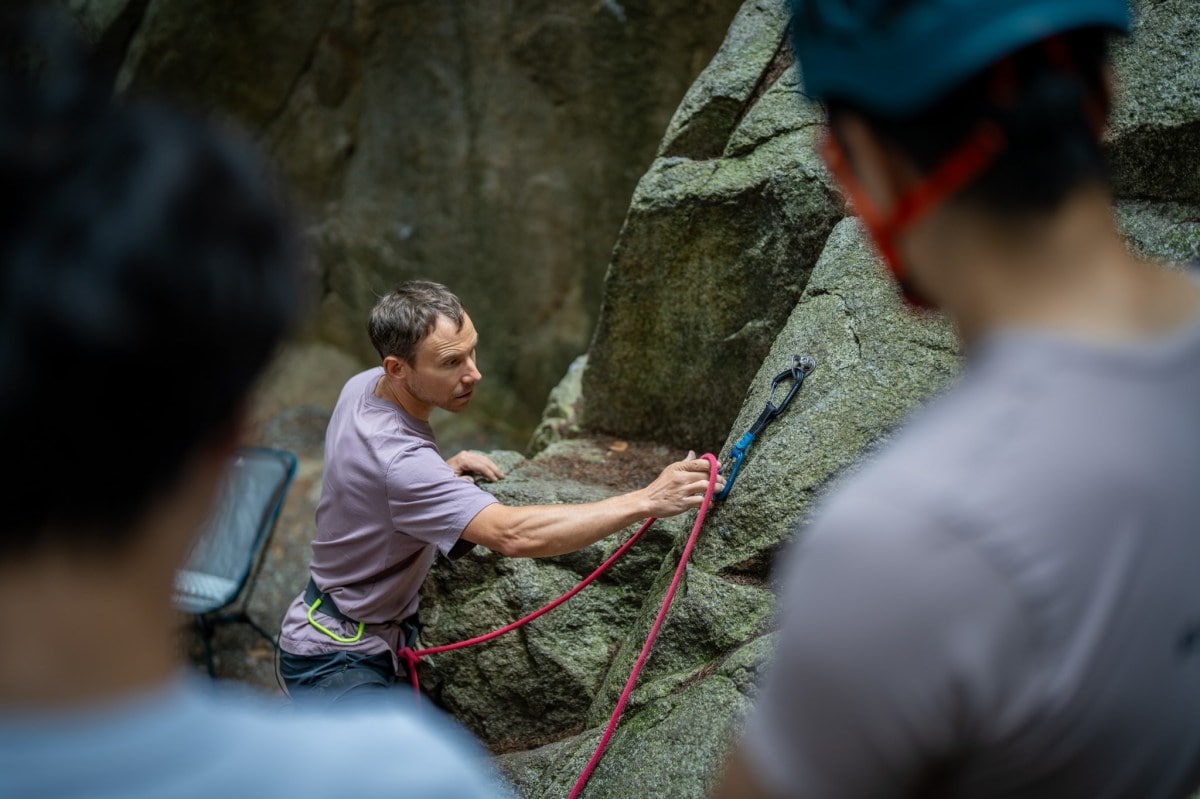 Jonathan Siegrist shows participants how to clip in
