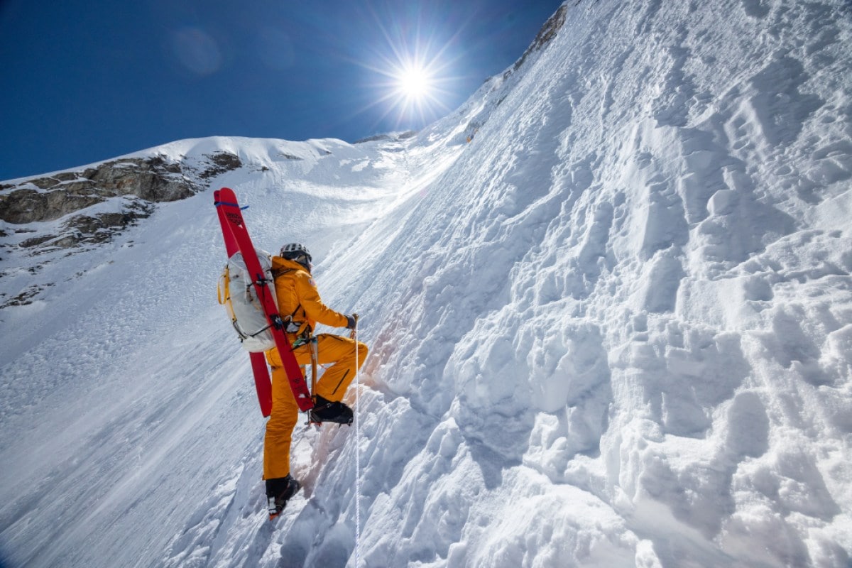 Jim Morrison climbs Everest in 2025