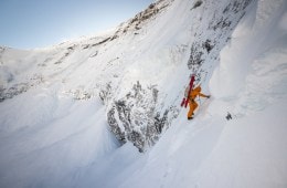 Jim Morrison climbs Mount Everest carrying skis on his pack