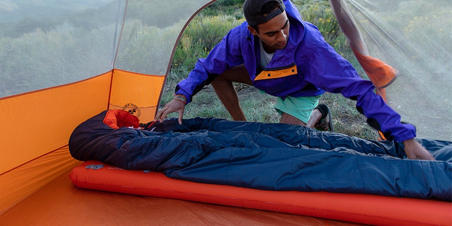 27 best sleeping bags of 2023: Expert recommended for camping