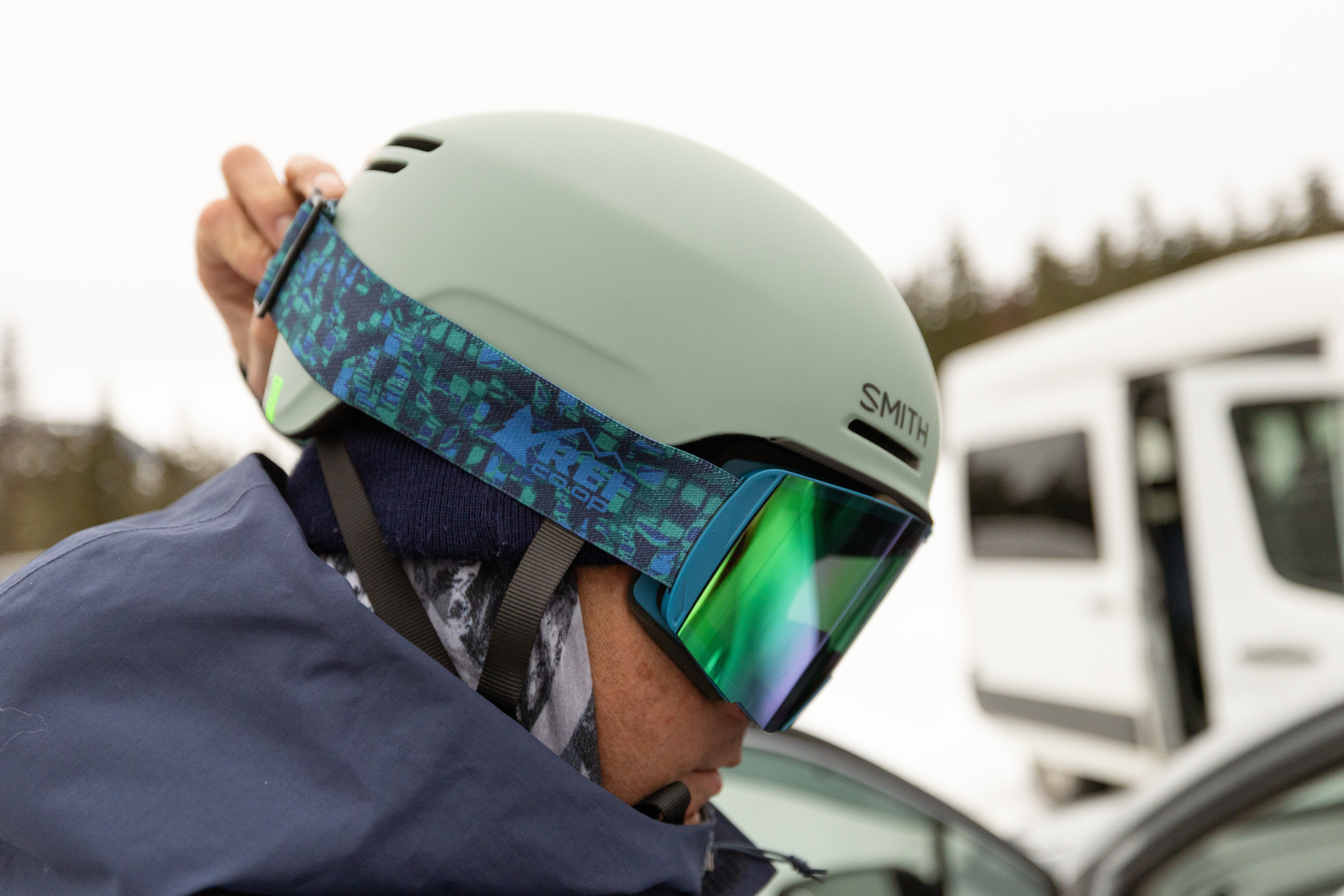 Method Mips Snow Helmet