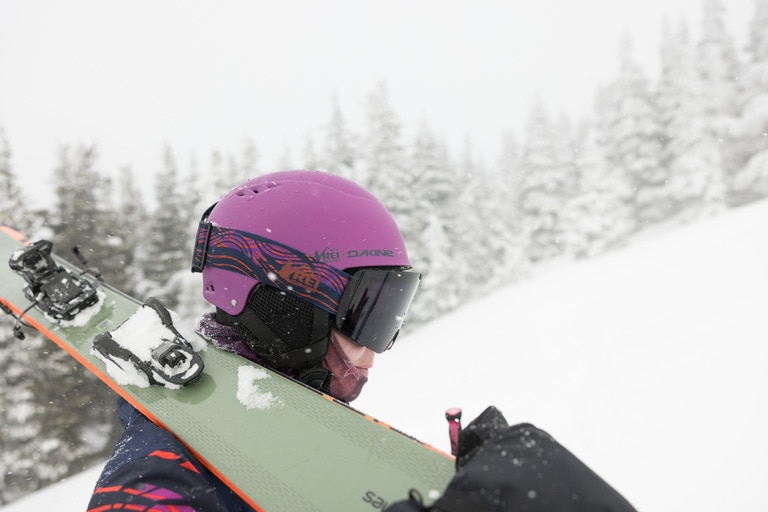 The DAKINE x REI Daytripper helmet has 10 vents