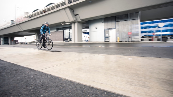 Road bike in the rain deals