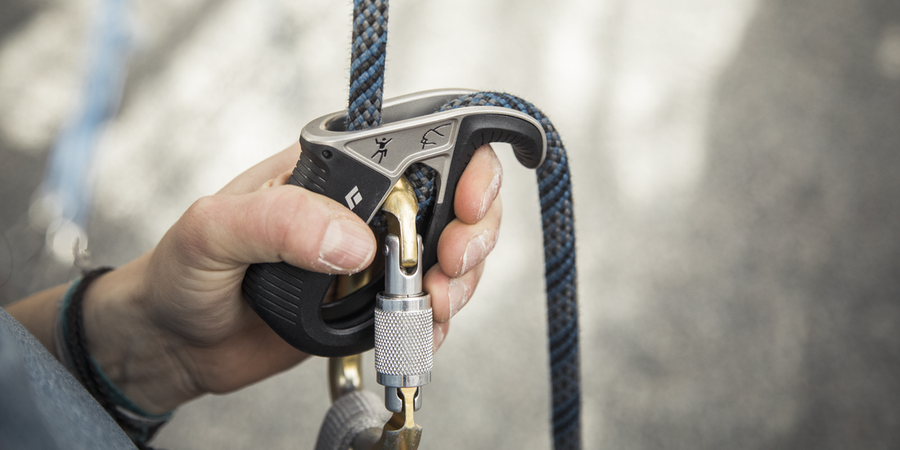 climber with a grigri belay device