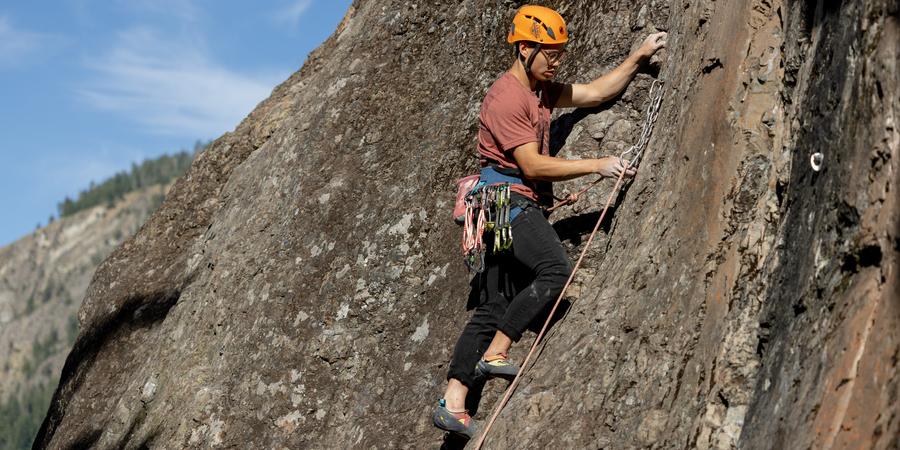 The Best Climbing Gear for Beginner Rock Climbers