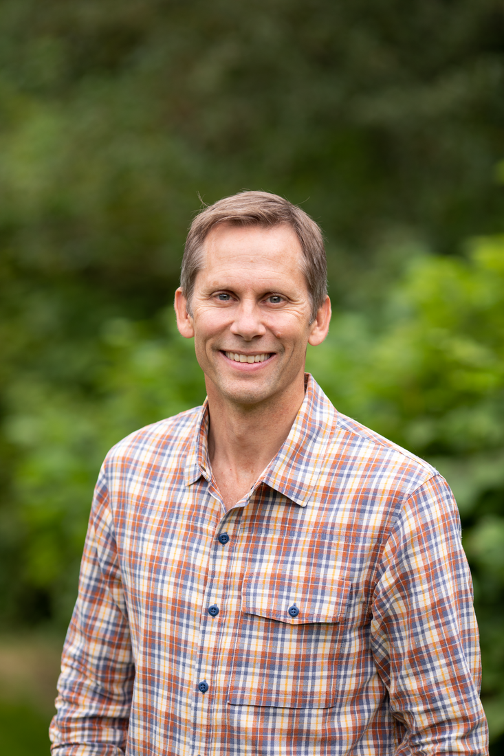 Headshot of Matt Compton