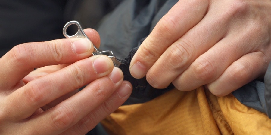 How to Fix a Zipper on a Sleeping Bag | REI Expert Advice