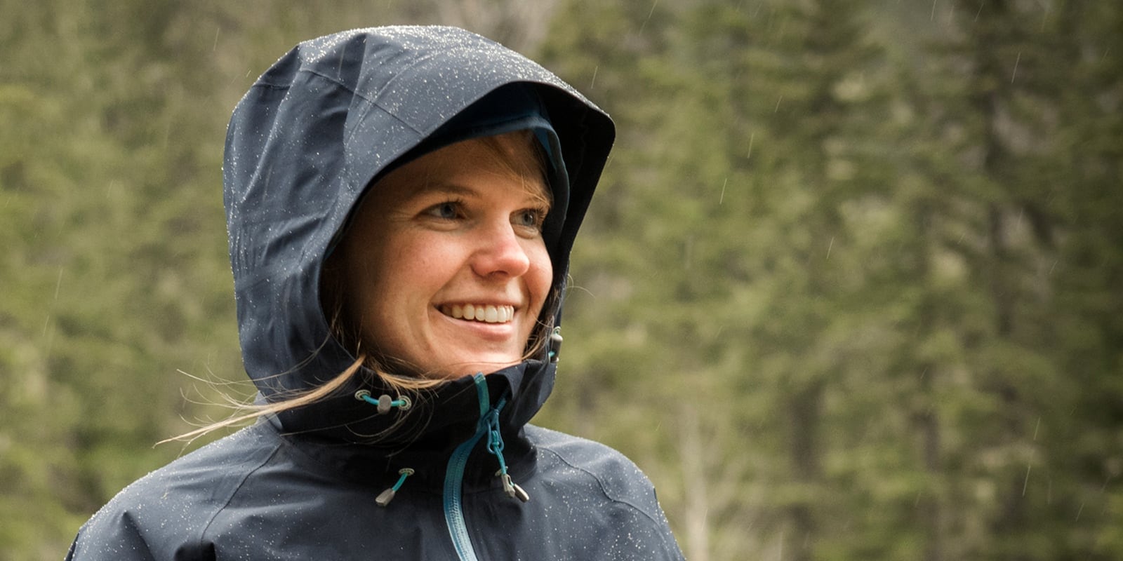 rainy trekking shoes