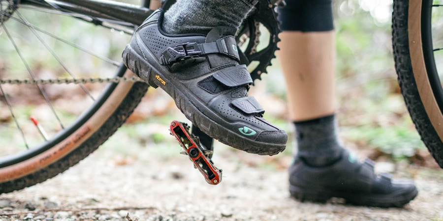 women's mtb shoes for flat pedals