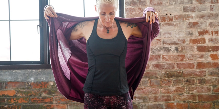 Best Yoga Tops That Don't Ride Up