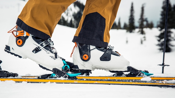 Ski Boots, en