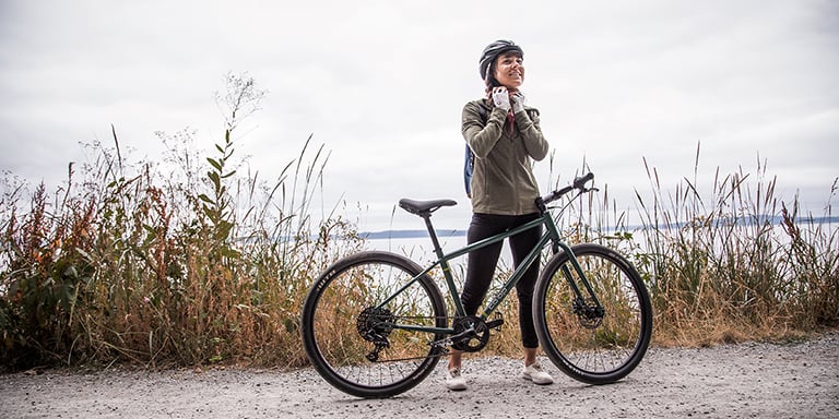 What Clothes to Wear When You’re Cycling