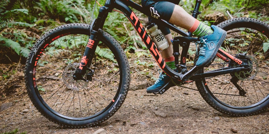 mountain bike cleats on road bike