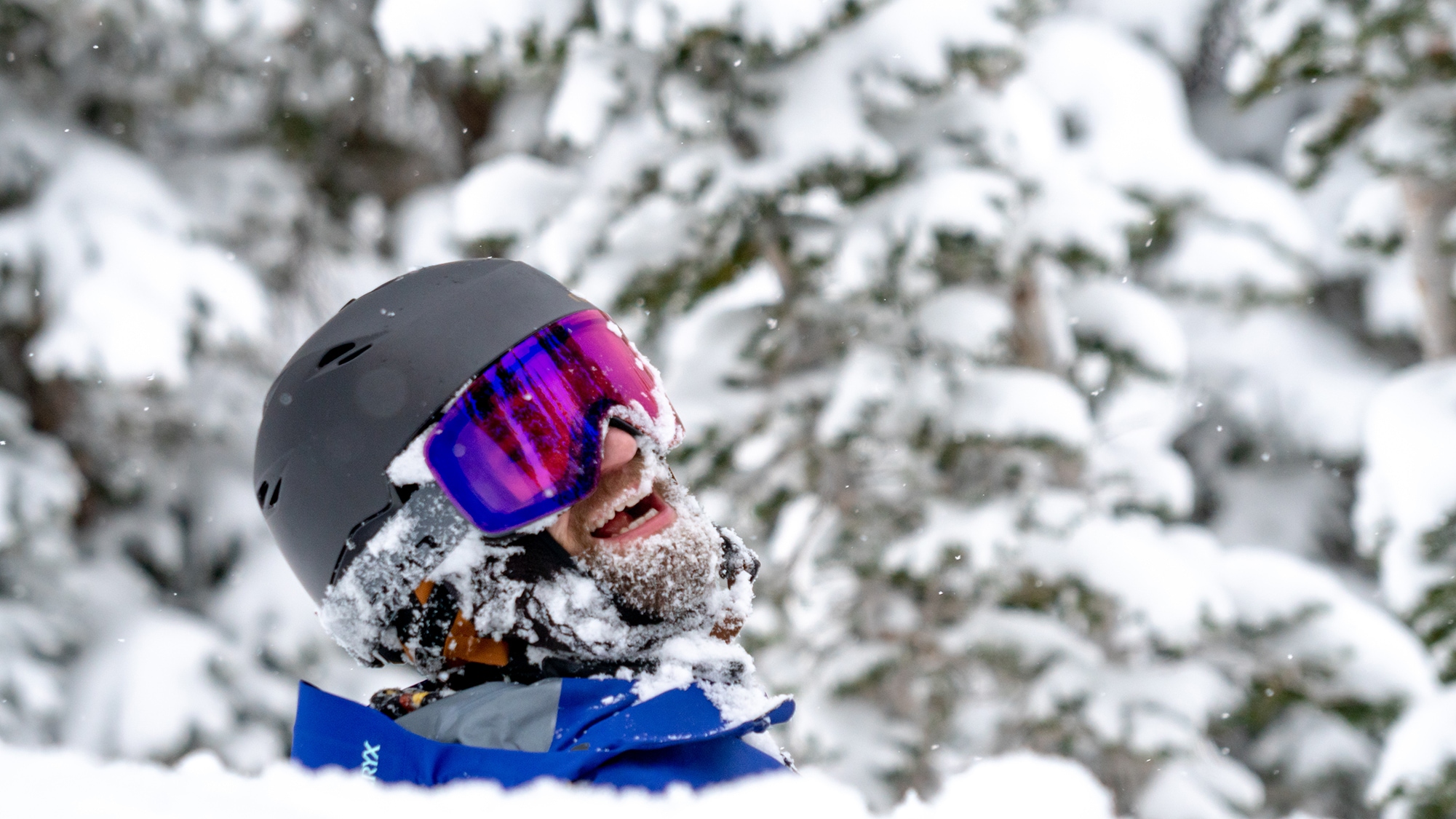 How to Choose Your Ski/Snowboard Helmet