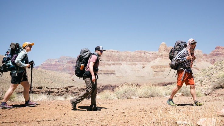 Hot Weather Hiking Tips: What to Wear in the Heat | REI Expert Advice