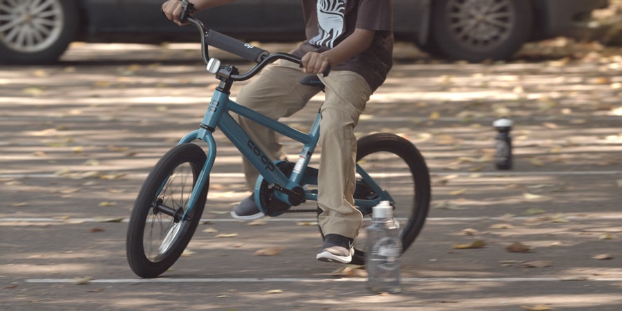 teaching 6 year old to ride bike