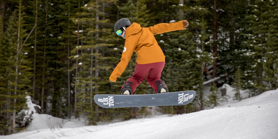 The 25 Best Snowboard Clothing Brands [2024]