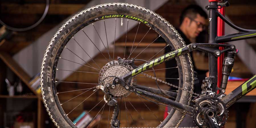 How to Install Tubeless Tires