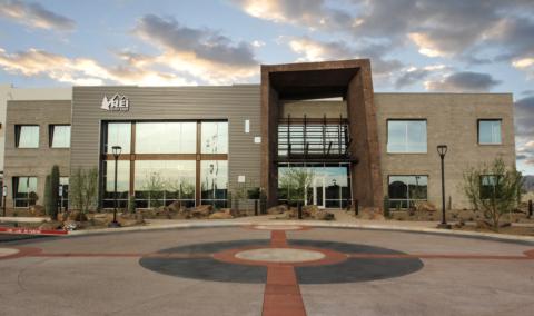 REIDistributionCenter_Close