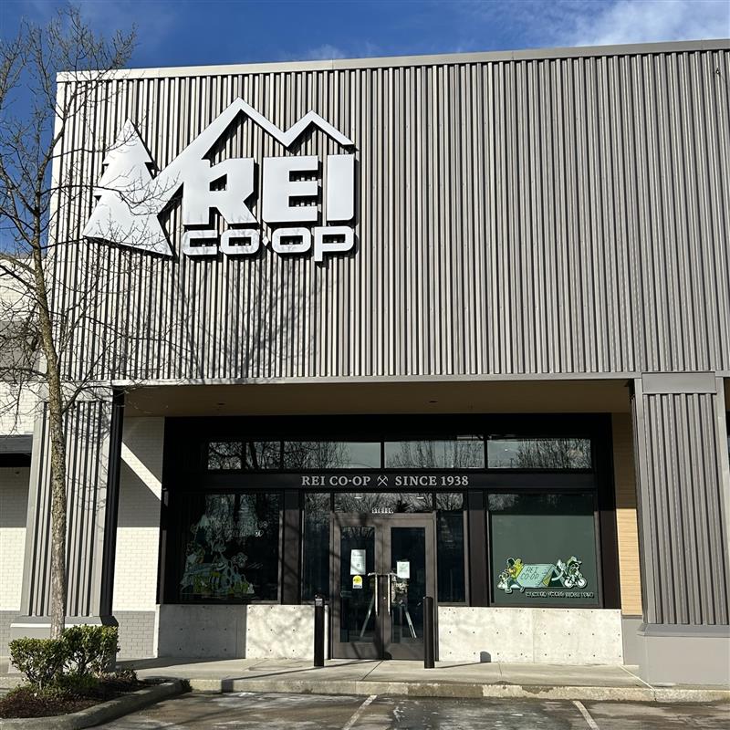 REI Lynnwood Store