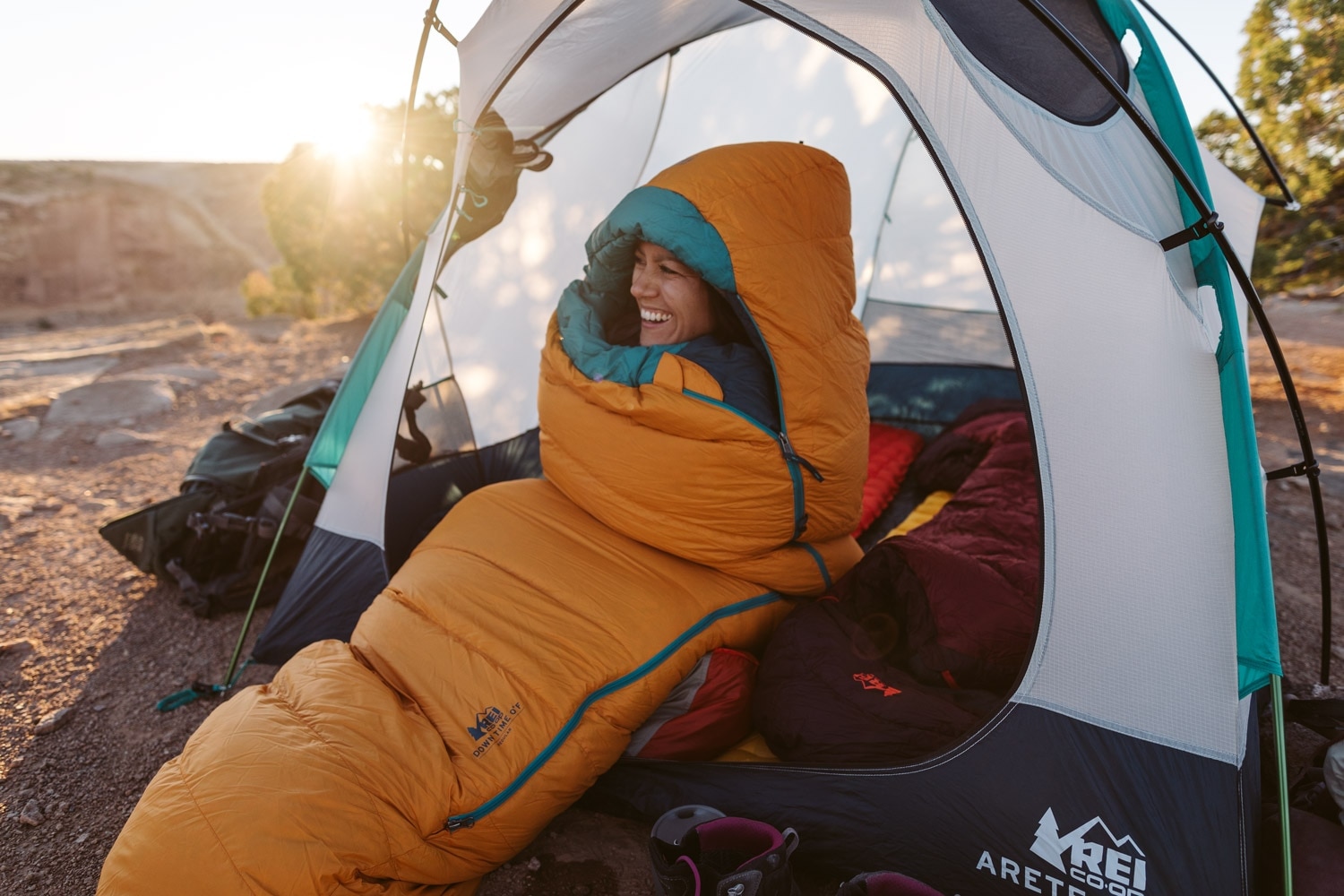 camping sleeping bag