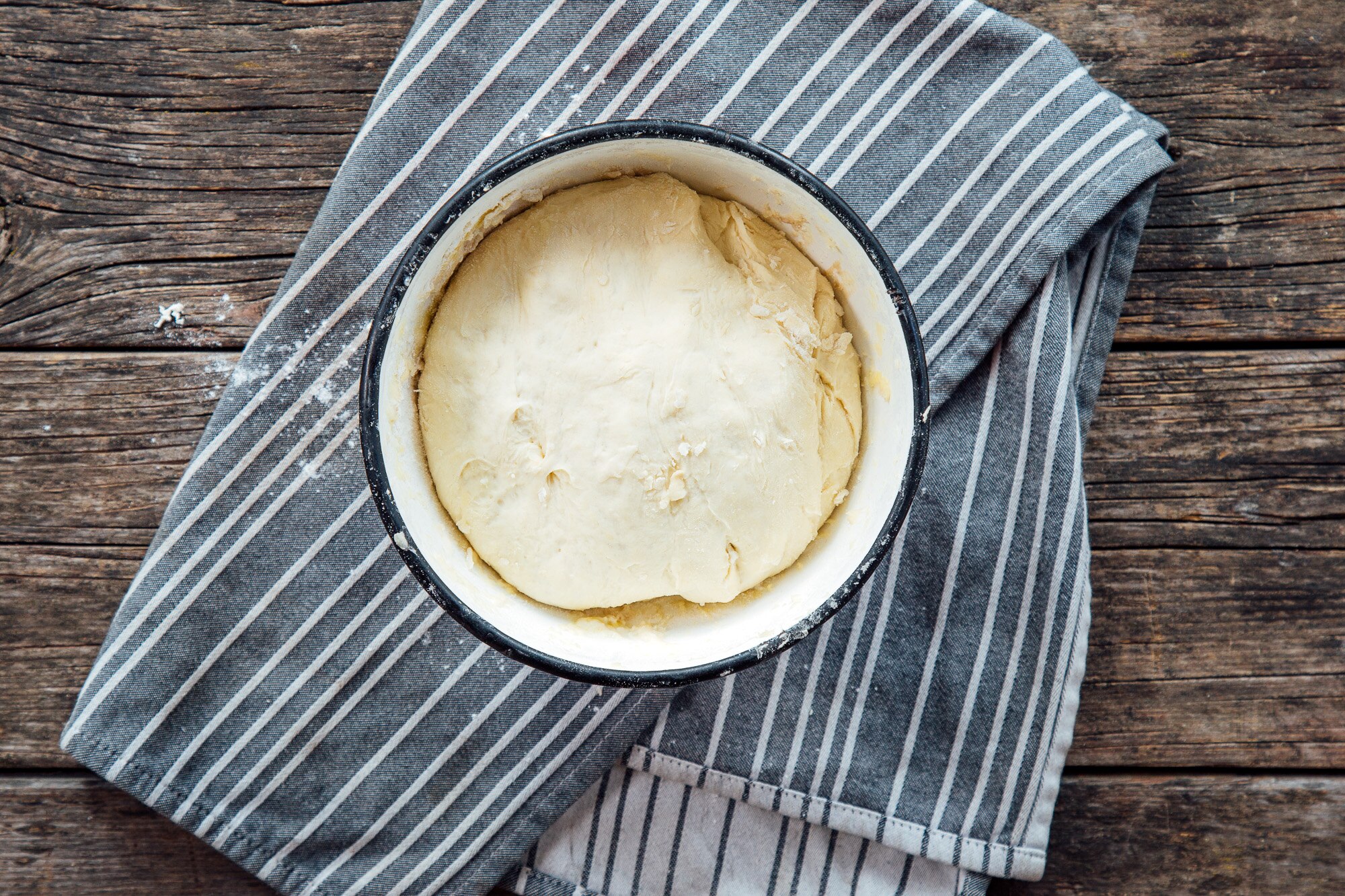 Pizza Mountain Pie - Cookie Dough and Oven Mitt