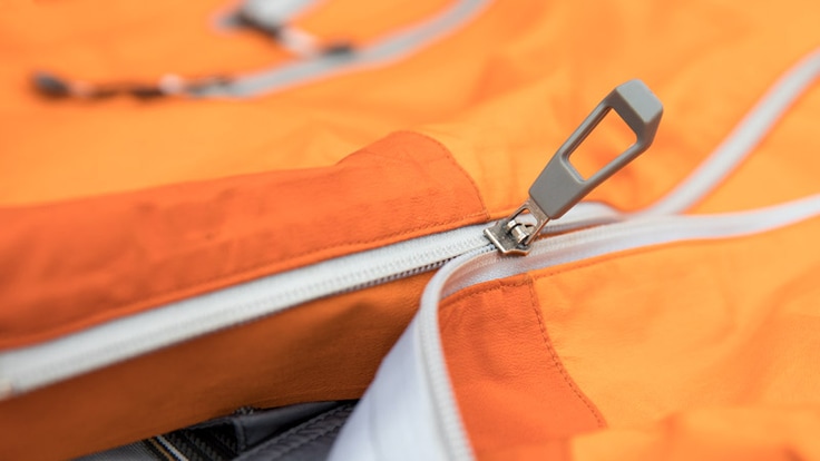 How to attach a slider to your bag strap