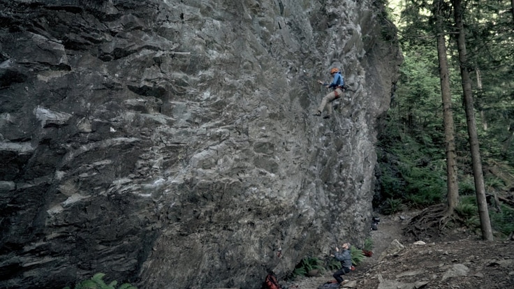 a lead climber falling