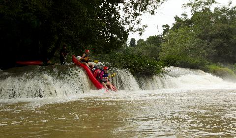 Waterfall Kayaking in Belize