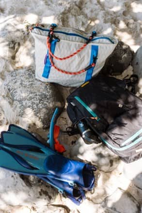 Nomadix 26 L DayTripper Tote 10