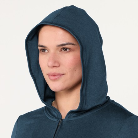 Vuori Halo Mini Full-Zip Hoodie - Women's 4