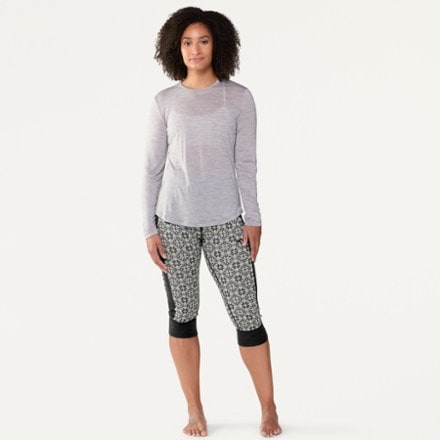 Kari Traa Rose Capri High-Waist Base Layer Bottoms - Women's 3
