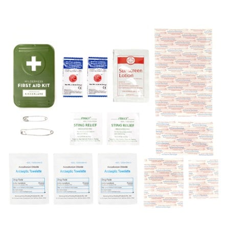 Kikkerland Wilderness First-Aid Kit 3