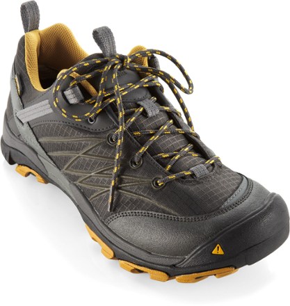 keen walking shoes mens