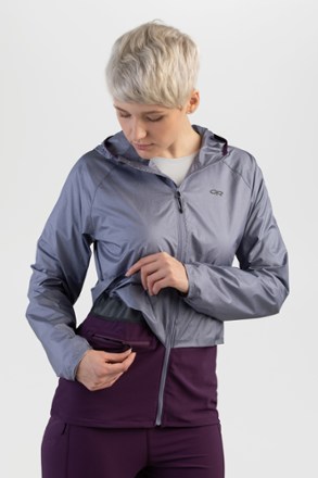 Outdoor Research Helium Wind Hoodie - Women's 4