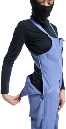 Burton Reserve Stretch 2L Bib Pants - Women's 5