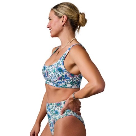 Carve Designs Korbyn Compression Swimsuit Top - Women's 4