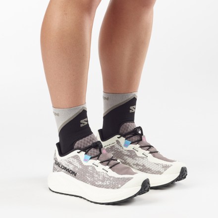 Salomon Aero Glide 4 GRVL Trail-Running Shoes - Women's 6