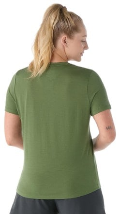 Smartwool Active Ultralite V-Neck T-Shirt - Women's 2