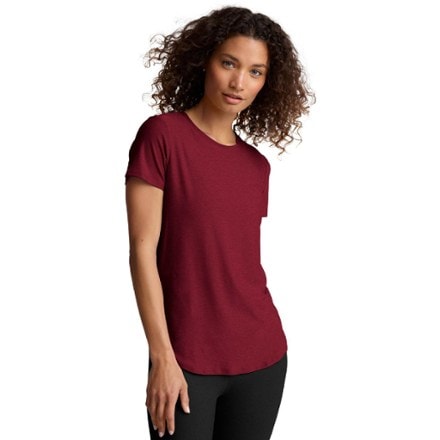Beyond Yoga On the Down Low T-Shirt - Women's 0