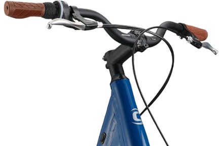 Cannondale Adventure 2 Bike 9
