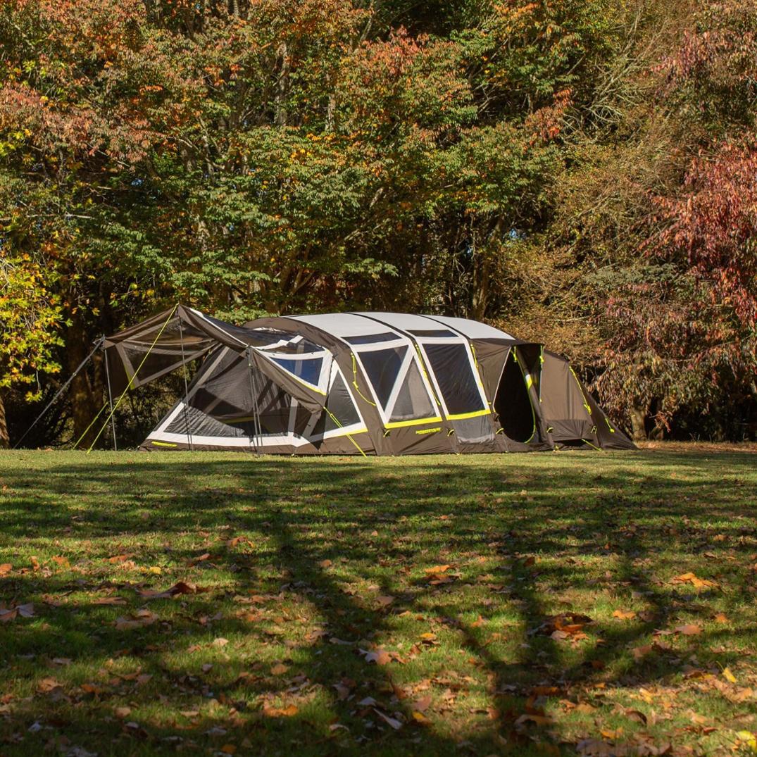 Location Image for Pro TXL V2 Awning Wall Set