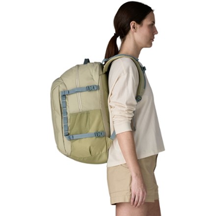 Patagonia Refugio 32L Pack 8